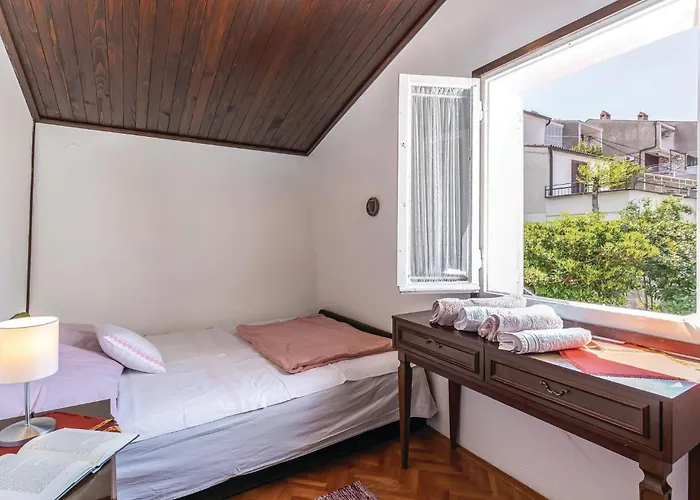 Two-bedroom In Kraljevica